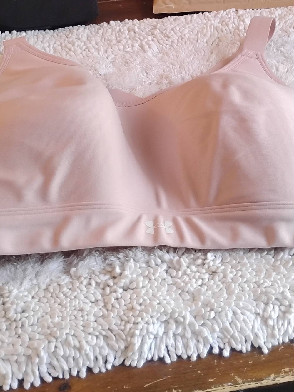 Under Armour Women's Pale Pink Wireless Sports Bra